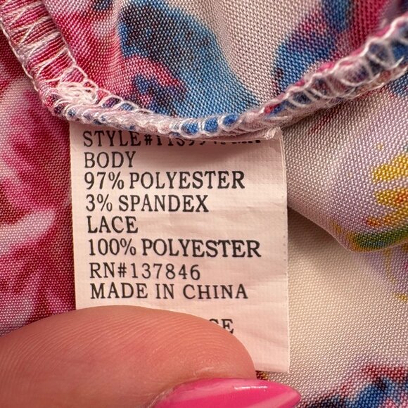 Stem & Vine 2X Floral & Lace Womens Top 97% Polyester - Picture 3 of 6